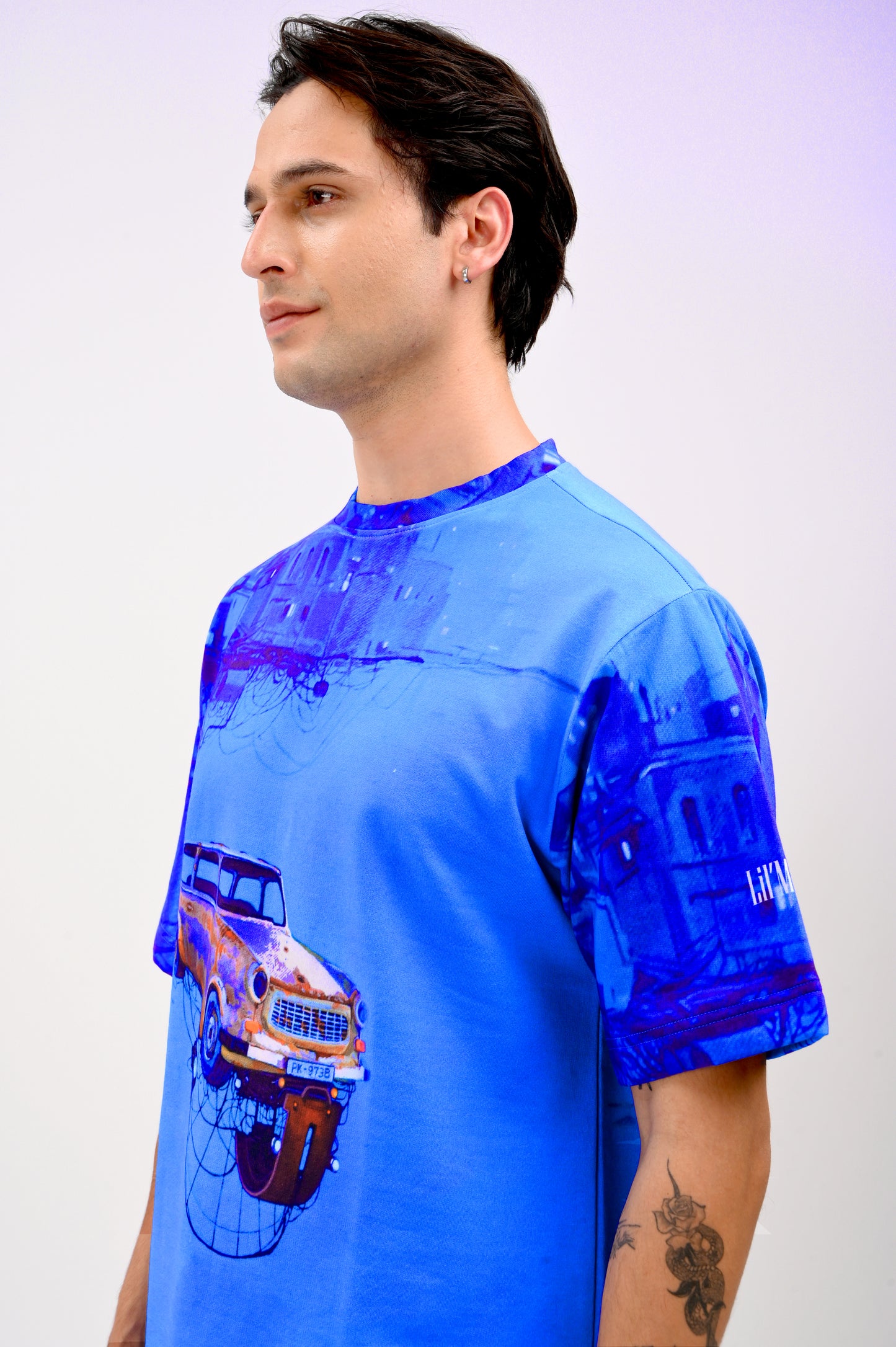 CARS XI | OVER-SIZED UNISEX T-SHIRT