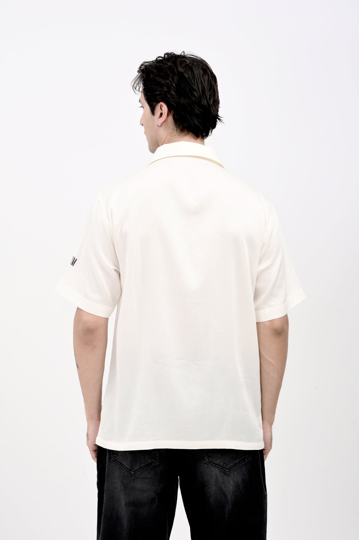 BE THE BIRD'S EYE | OVER-SIZED UNISEX SHIRT