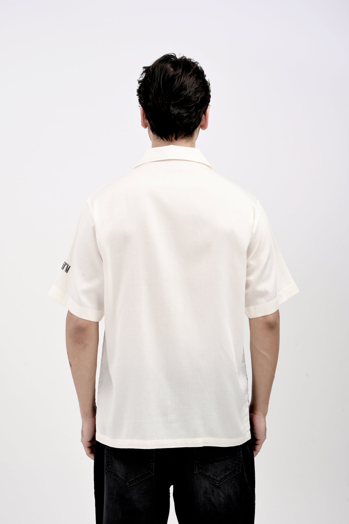 FRIENDS | OVER-SIZED UNISEX SHIRT