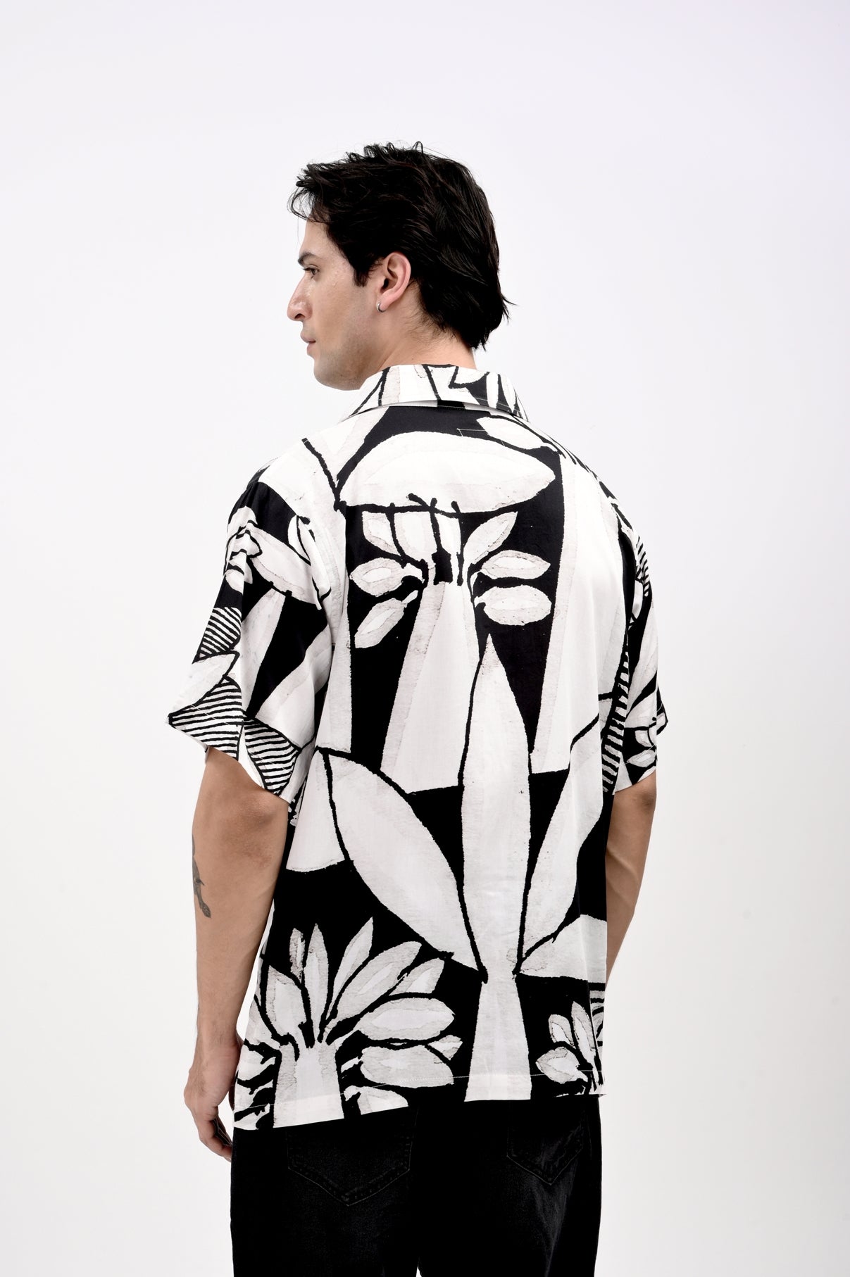 COCO TREES | OVER-SIZED UNISEX SHIRT